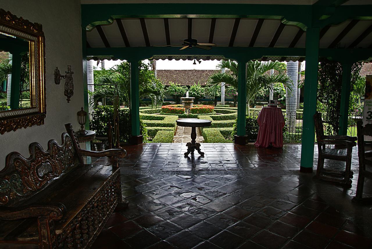 Hotel El Convento Leon Nicaragua Екстер'єр фото
