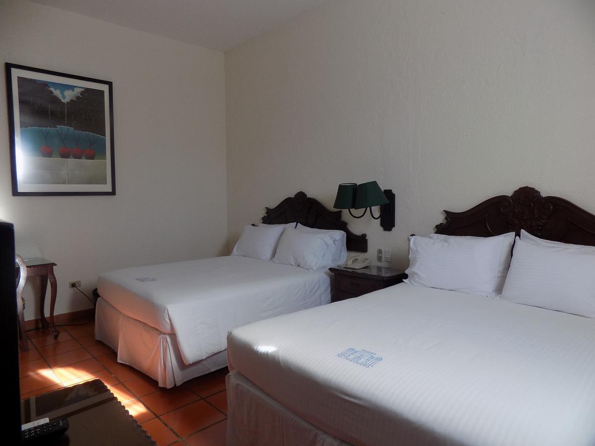 Hotel El Convento Leon Nicaragua Екстер'єр фото