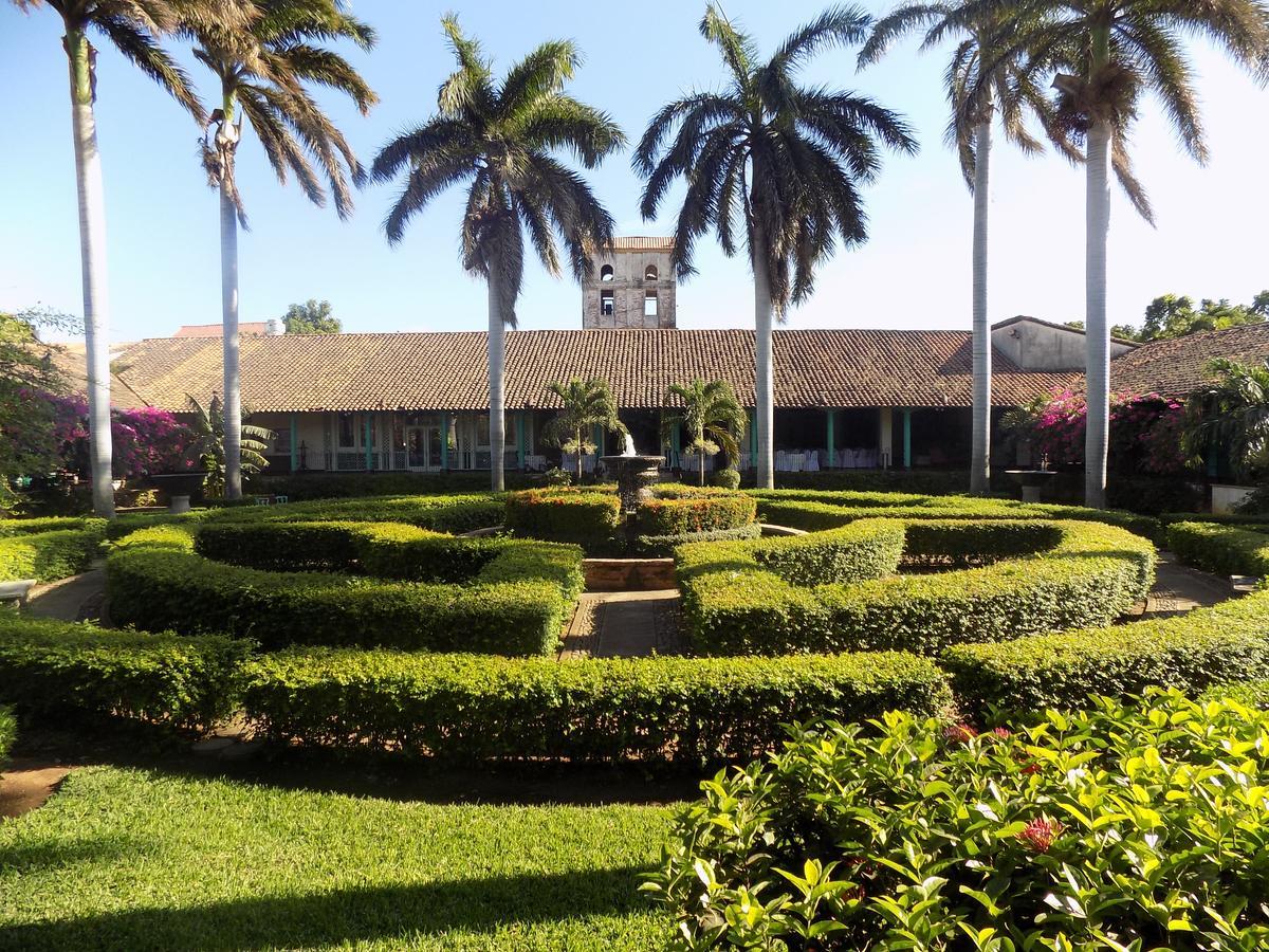 Hotel El Convento Leon Nicaragua Екстер'єр фото