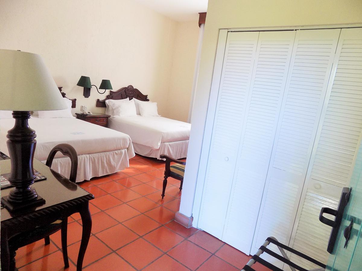 Hotel El Convento Leon Nicaragua Екстер'єр фото