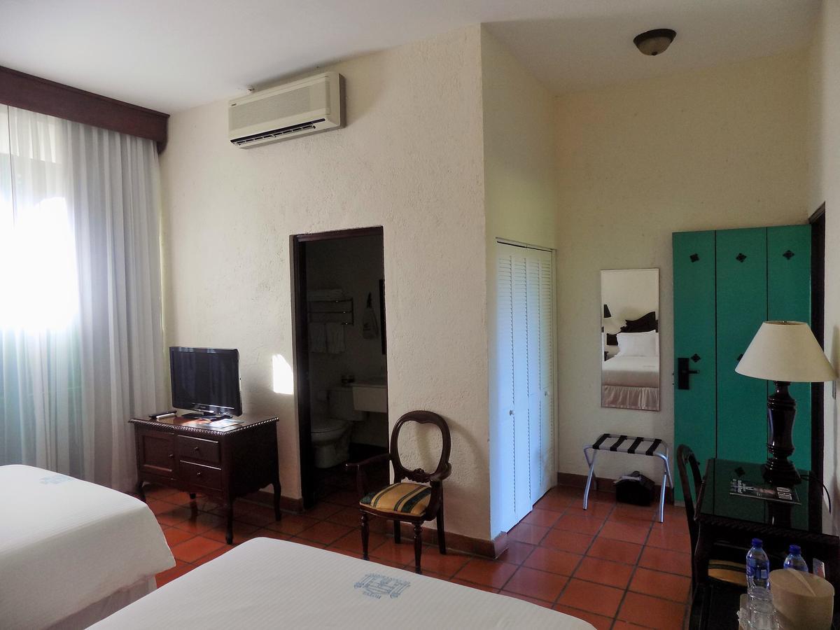 Hotel El Convento Leon Nicaragua Екстер'єр фото