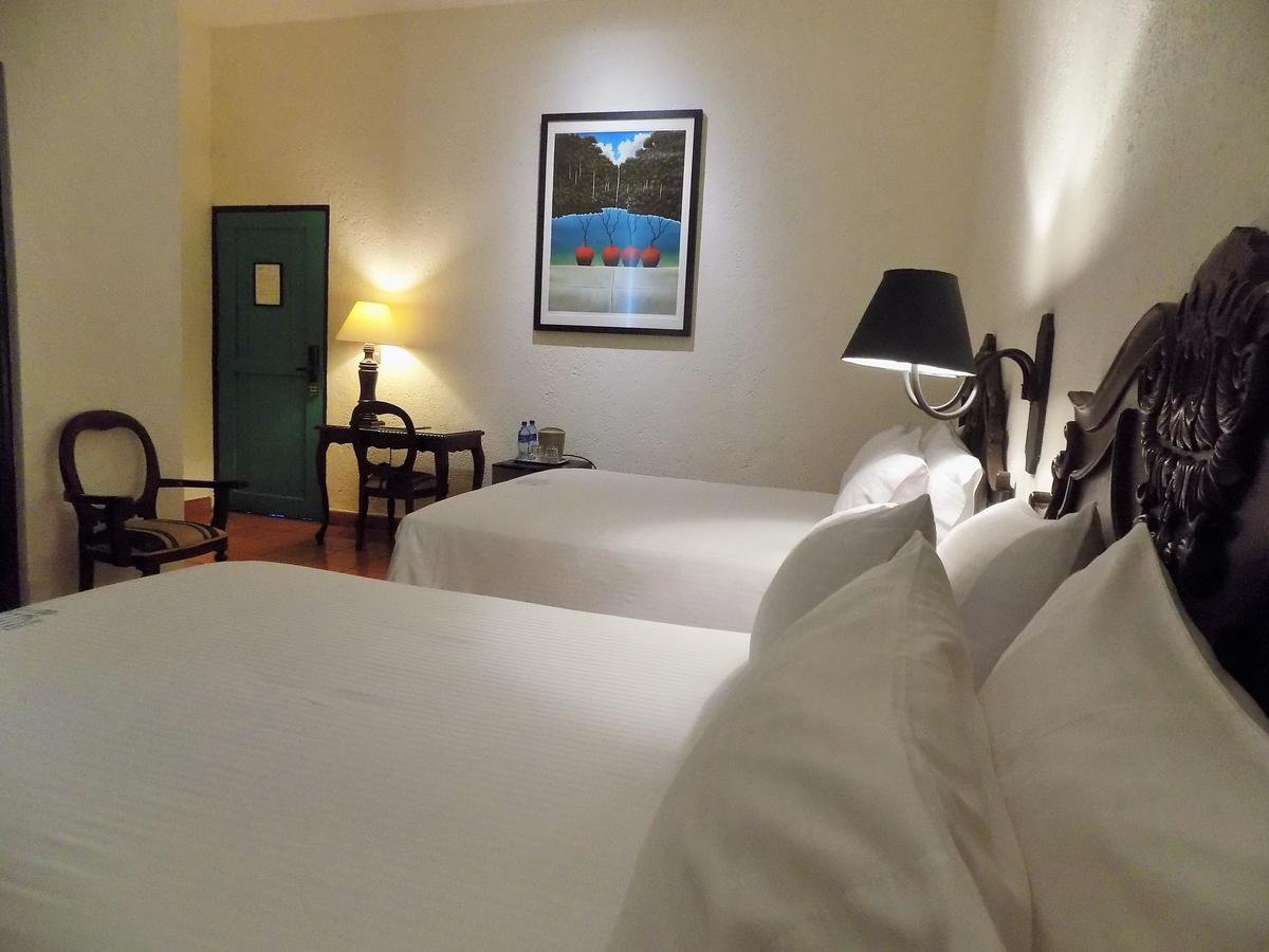 Hotel El Convento Leon Nicaragua Екстер'єр фото