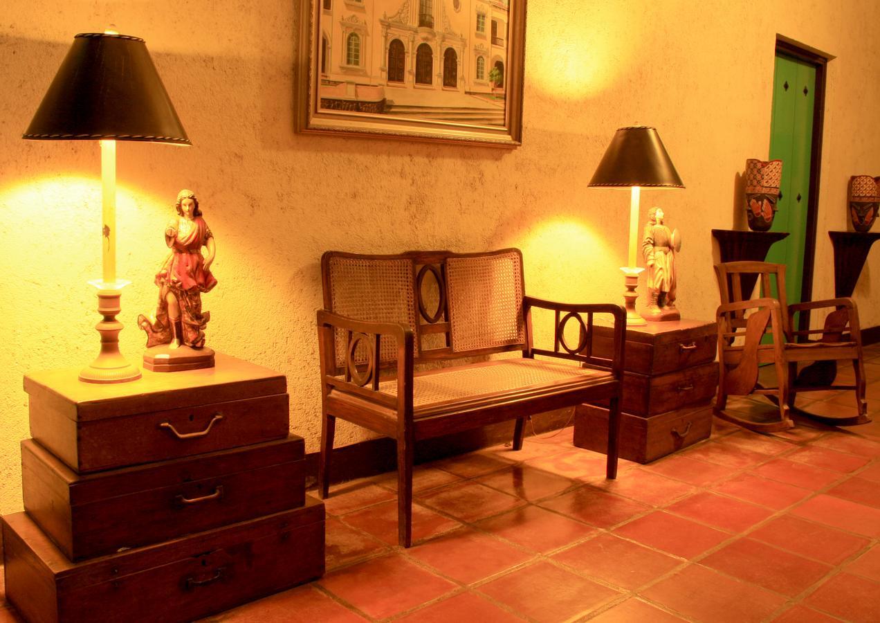 Hotel El Convento Leon Nicaragua Екстер'єр фото