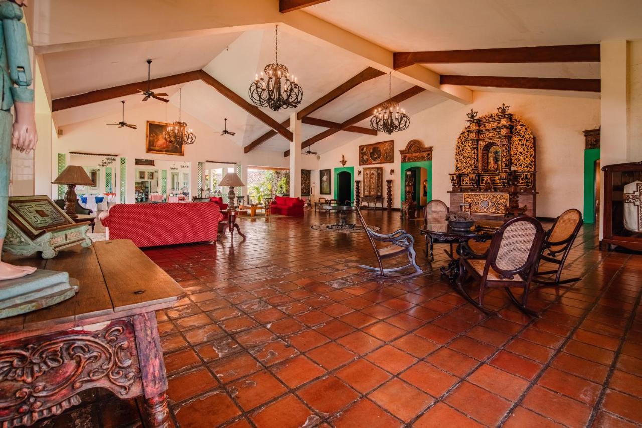 Hotel El Convento Leon Nicaragua Екстер'єр фото